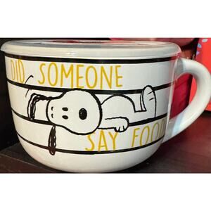 Snoopy vented soup mug NWT
